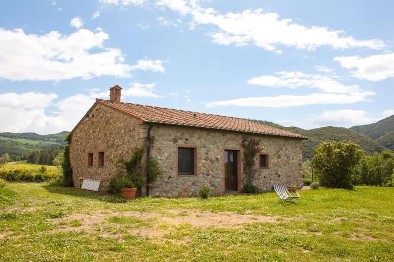 Agriturismo Fattoria Di Statiano โปมารันเช ภายนอก รูปภาพ